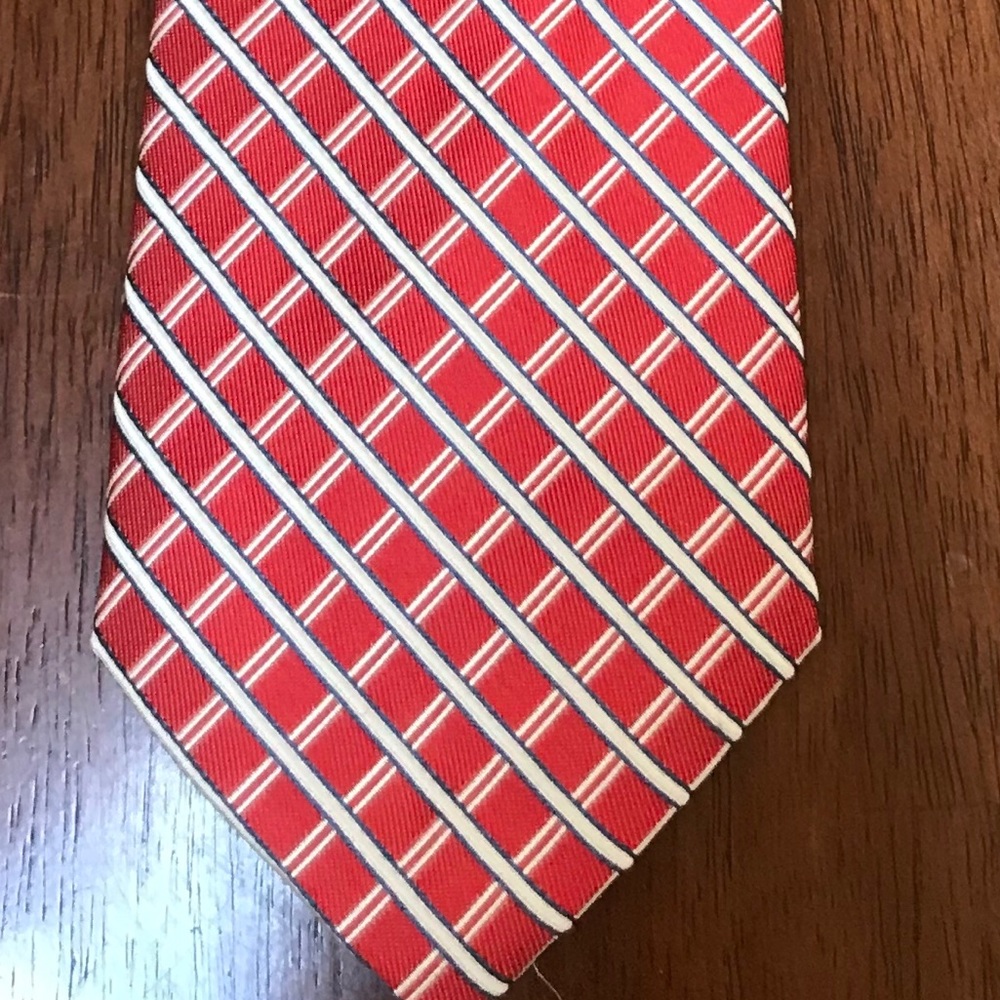 Roundtree and York’s Red Silk Tie